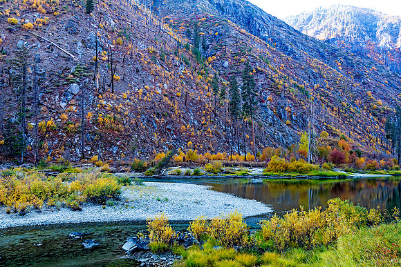 Tumwater Canyon in the fall