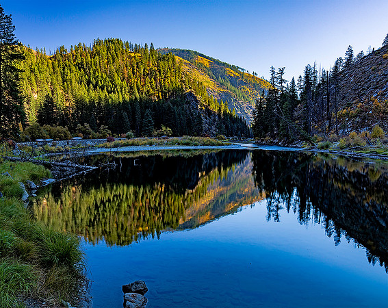 Tumwater Canyon in the fall
